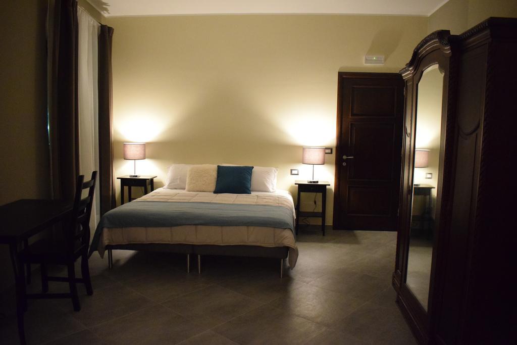 Cento Tari' Guest House Castiglione De Sicilia Exterior photo